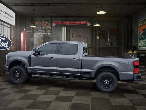 Used 2025 Ford F250 XLT w/ Black Appearance Package AWD/4WD image 3