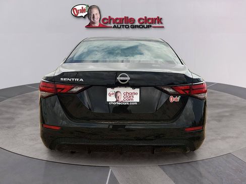 Used 2025 Nissan Sentra S FWD image 4