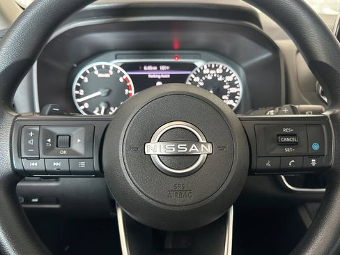 Used 2024 Nissan Rogue SV AWD/4WD image 25