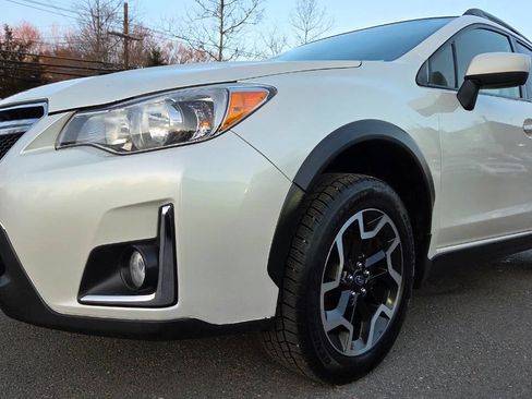 Used 2017 Subaru Crosstrek 2.0i Premium image 7