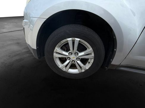 Used 2011 Chevrolet Equinox LT AWD/4WD image 11