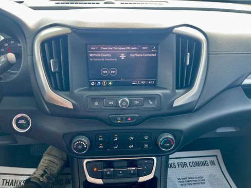 Used 2024 GMC Terrain SLE FWD image 15
