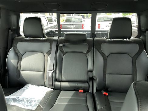 New 2026 RAM 1500 Laramie w/ Night Edition image 11