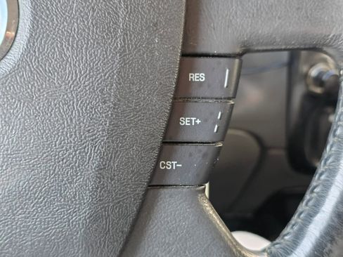 Used 2004 MAZDA B-Series Pickup 2WD Cab Plus B3000 w/ Convenience Pkg image 15