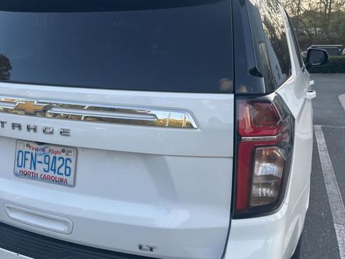 Used 2022 Chevrolet Tahoe LT w/ Luxury Package AWD/4WD image 6
