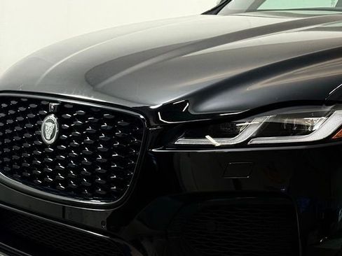 New 2026 Jaguar F-PACE R-Dynamic S image 12