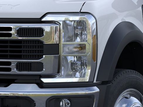 New 2026 Ford F450 XL image 19