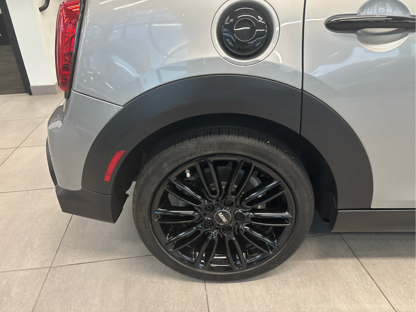 Used 2024 MINI Cooper S FWD image 11