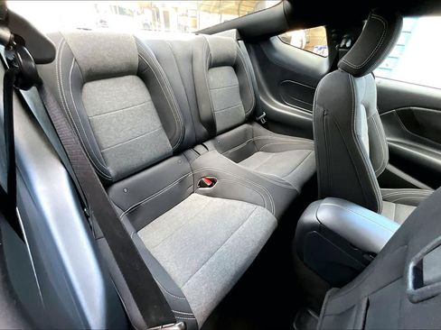 Used 2025 Ford Mustang Coupe image 18