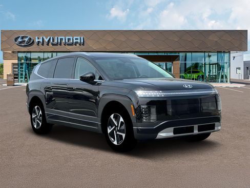 New 2026 Hyundai Ioniq 9 SE AWD/4WD image 11