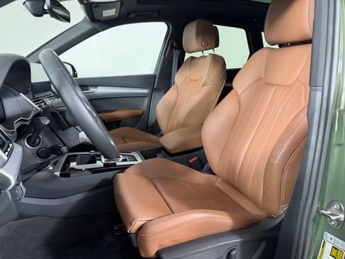 Used 2025 Audi Q5 2.0T Premium w/ Convenience Plus Package image 19