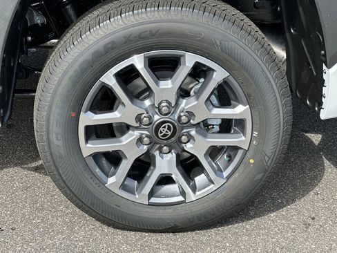 New 2026 Toyota Tundra 1794 Edition AWD/4WD image 21