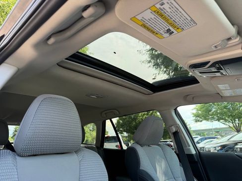 Certified 2025 Subaru Outback Premium AWD/4WD image 32