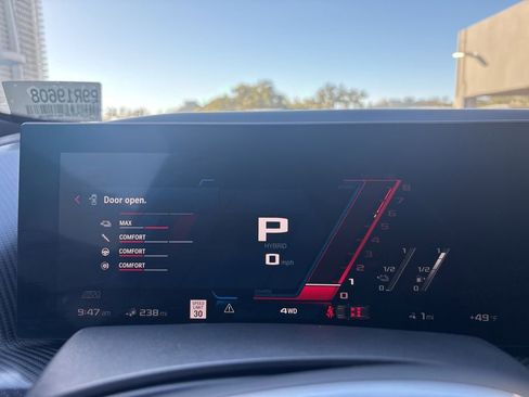 Used 2023 BMW XM image 22