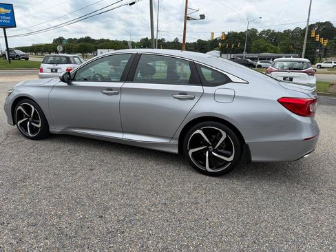 Used 2020 Honda Accord Sport image 26