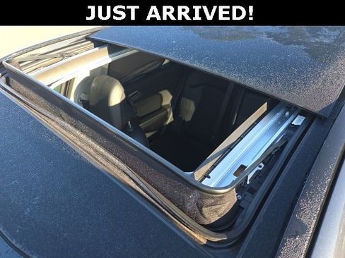 Used 2024 Kia Sportage SX image 5