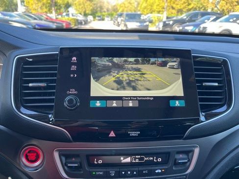 Used 2022 Honda Pilot Special Edition image 8