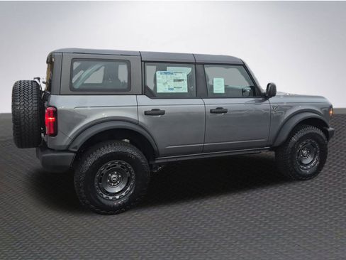 New 2025 Ford Bronco 4-Door w/ Sasquatch Package image 4