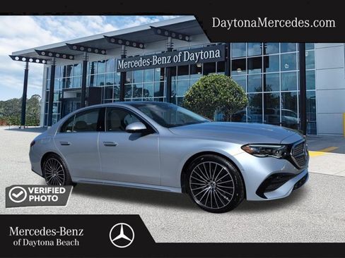 New 2026 Mercedes-Benz E 350 4MATIC Sedan image 1