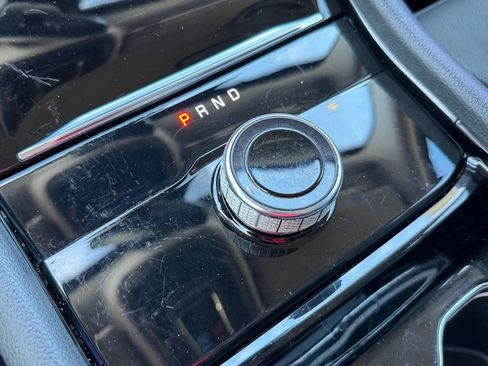 Used 2023 Jeep Grand Cherokee L Limited w/ Luxury Tech Group II image 28