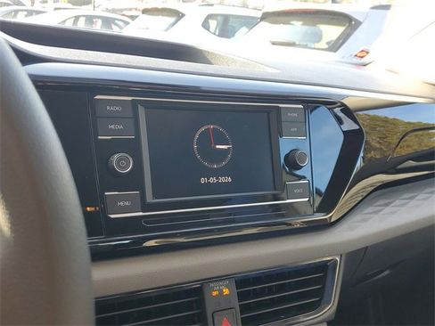 Certified 2022 Volkswagen Taos S image 19