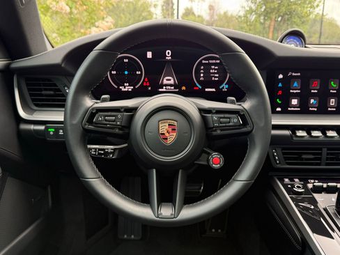 Certified 2025 Porsche 911 Carrera RWD image 15
