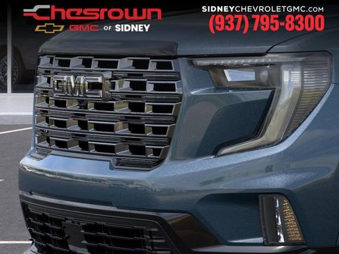 New 2026 GMC Acadia Denali Ultimate AWD/4WD image 13