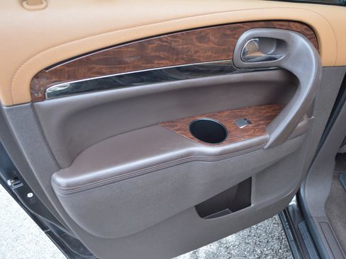 Used 2014 Buick Enclave Premium AWD/4WD image 18