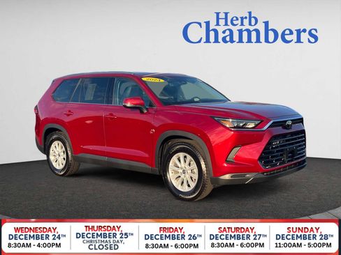 Used 2024 Toyota Grand Highlander XLE image 21