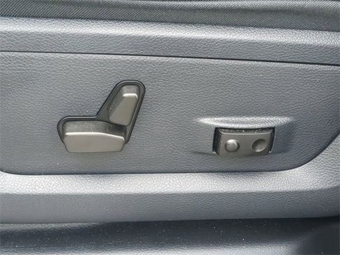 Used 2022 RAM 3500 Limited image 21