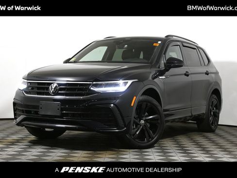 Used 2024 Volkswagen Tiguan SE R-Line AWD/4WD image 1
