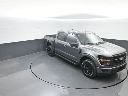 New 2026 Ford F150 XLT w/ Equipment Group 302A MID AWD/4WD image 23