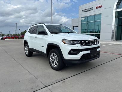 Used 2025 Jeep Compass Latitude