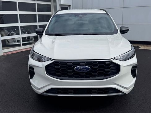 Used 2023 Ford Escape ST-Line w/ Tech Pack #1 image 8