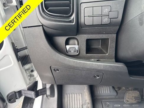 Used 2023 RAM ProMaster 2500 FWD image 16