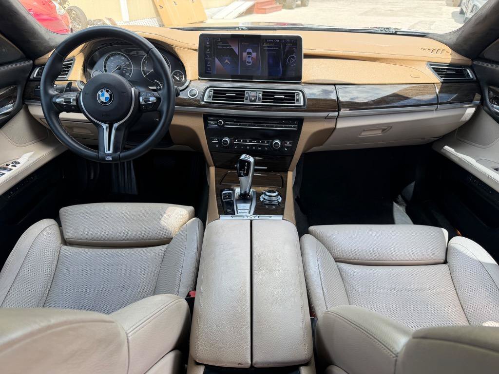 Used 2012 BMW 740Li RWD image 16