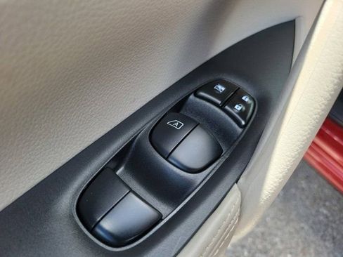 Certified 2022 Nissan Rogue Sport SL image 23