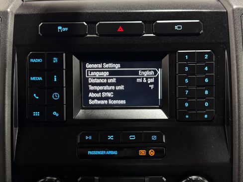 Used 2020 Ford F250 XL w/ Power Equipment Group image 43