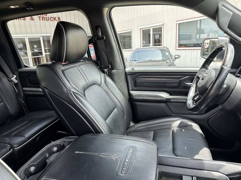 Used 2022 RAM 1500 Limited w/ Body Color Bumper Group AWD/4WD image 11