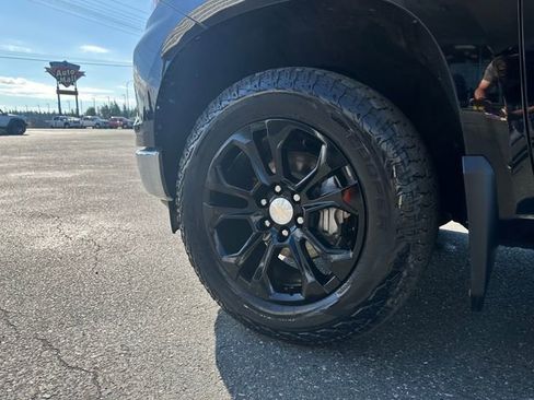 Used 2023 Chevrolet Silverado 1500 LTZ w/ LTZ Convenience Package II image 22