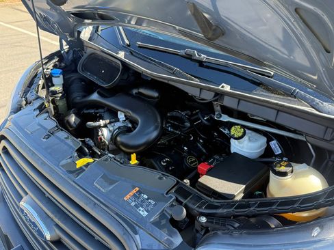 Used 2019 Ford Transit 250 148 High Roof Extended image 24