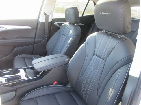 New 2026 Buick Envision Avenir image 13