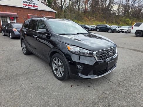 Used 2019 Kia Sorento EX image 3
