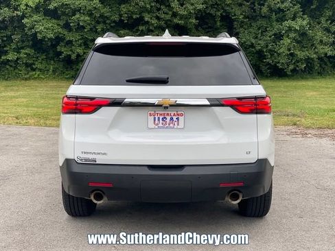 Used 2023 Chevrolet Traverse LT FWD image 6