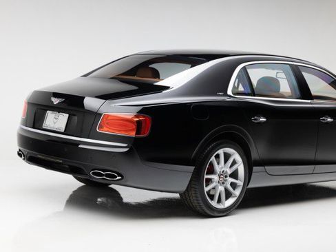 Used 2017 Bentley Flying Spur S V8 image 35