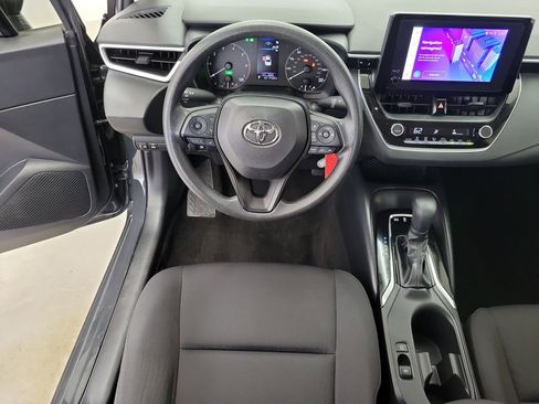 Used 2023 Toyota Corolla LE FWD image 17