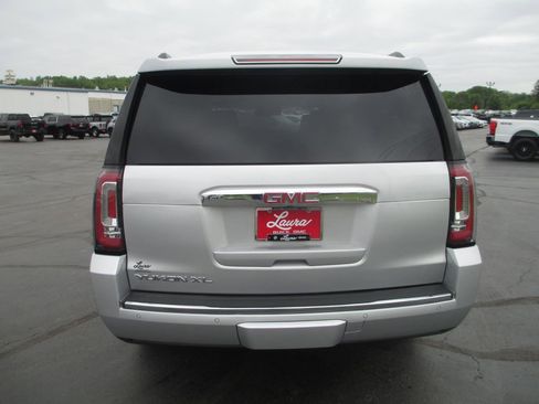 Used 2019 GMC Yukon XL Denali w/ Open Road Package AWD/4WD image 5