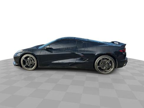 Used 2022 Chevrolet Corvette Stingray Preferred Cpe w/ Z51 Performance Package image 5
