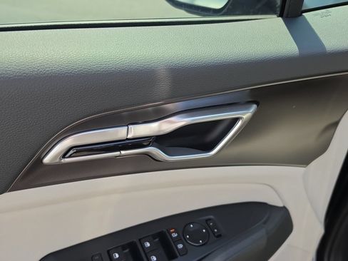 New 2026 Kia Sportage EX FWD image 19