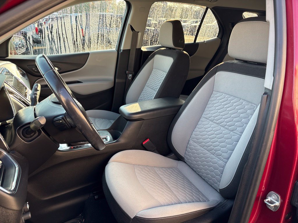 Used 2020 Chevrolet Equinox LT FWD image 6